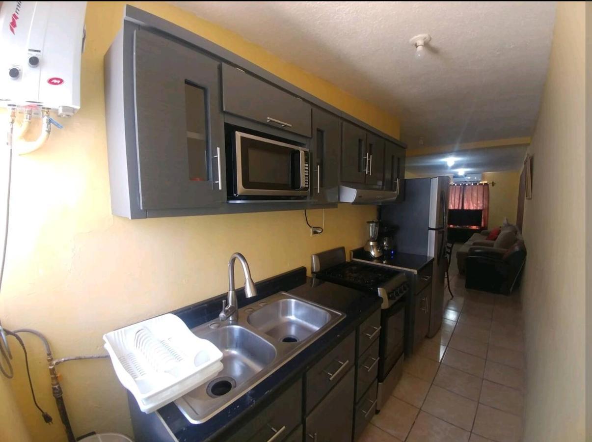 Casa Vicky Alojamiento Para Vacaciones Y Tramites Consulares Ciudad Juárez Exterior photo